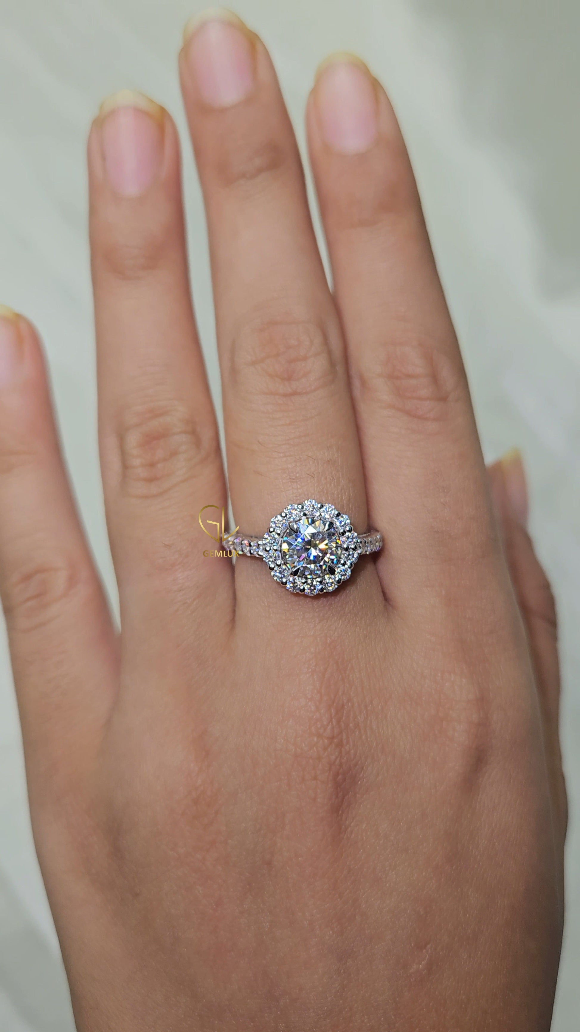 1 Carat Round Moissanite Halo Engagement Ring