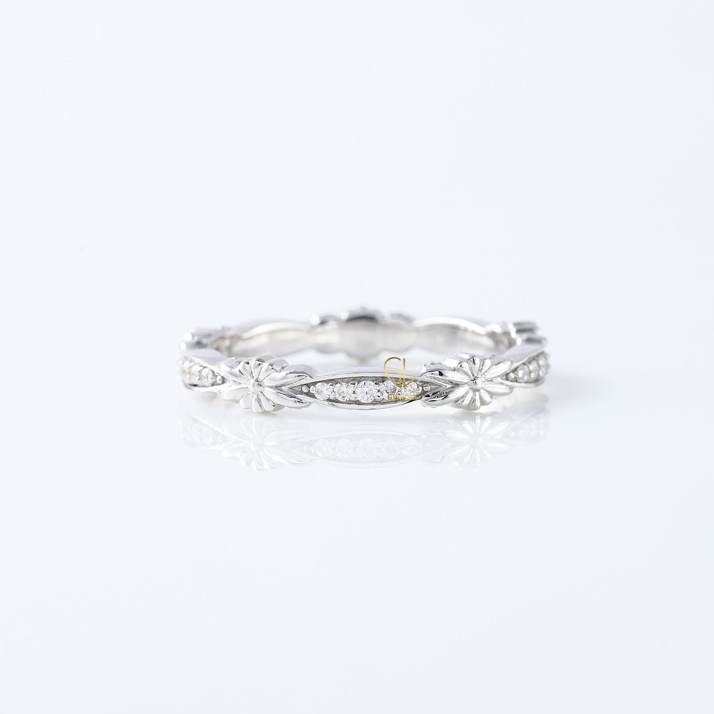 Art Deco Antique Flower Filigree Lab Grown Wedding Band