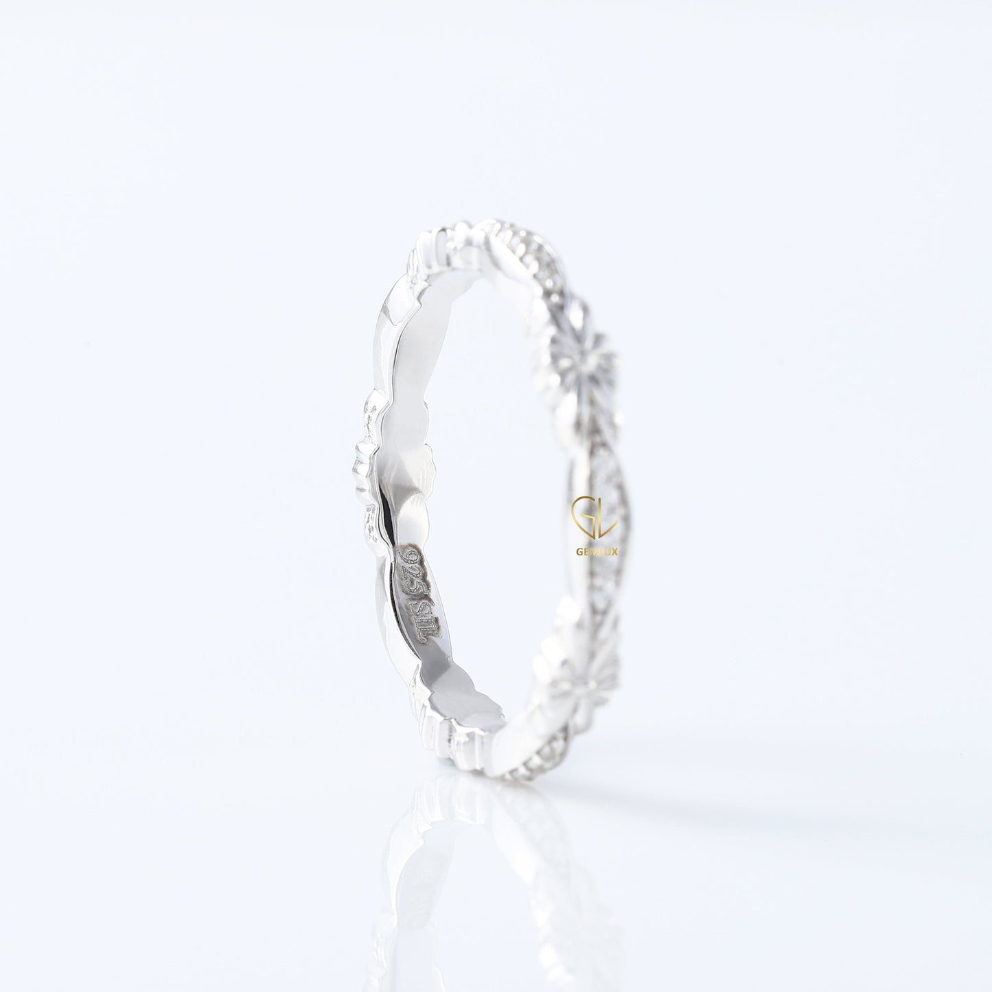 Art Deco Antique Flower Filigree Lab Grown Wedding Band