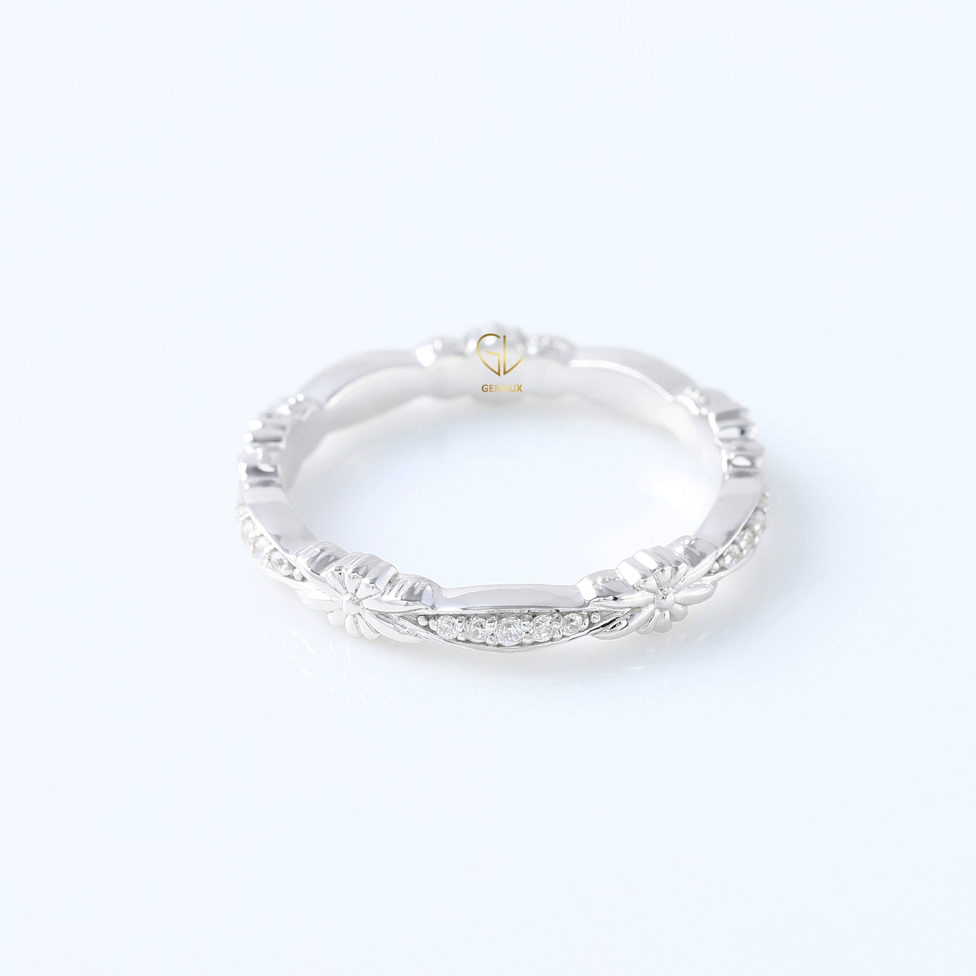 Art Deco Antique Flower Filigree Lab Grown Wedding Band