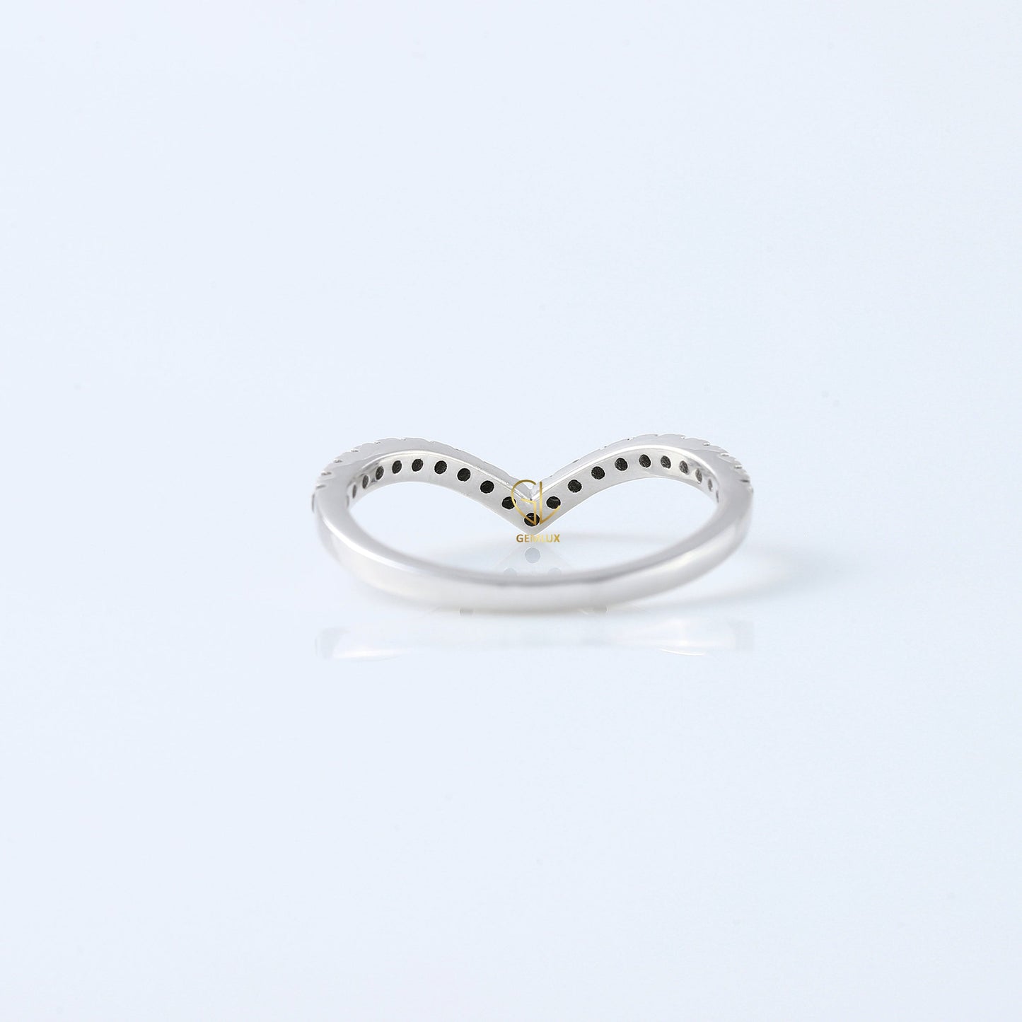 Black Round Cut Moissanite Diamond Curve Wedding Band