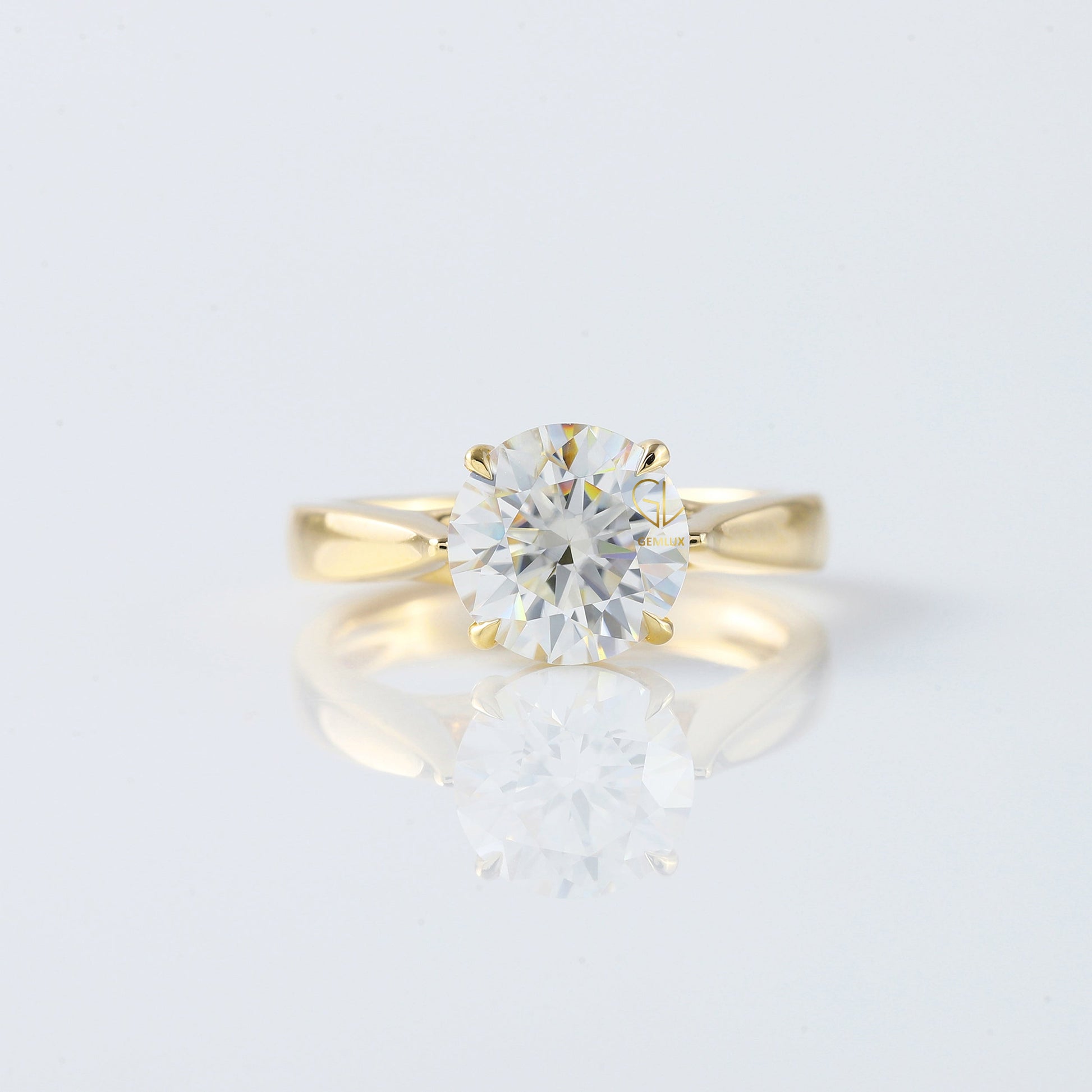 IGI Certified Round Cut Lab Grown Diamond Solitaire Engagement Ring