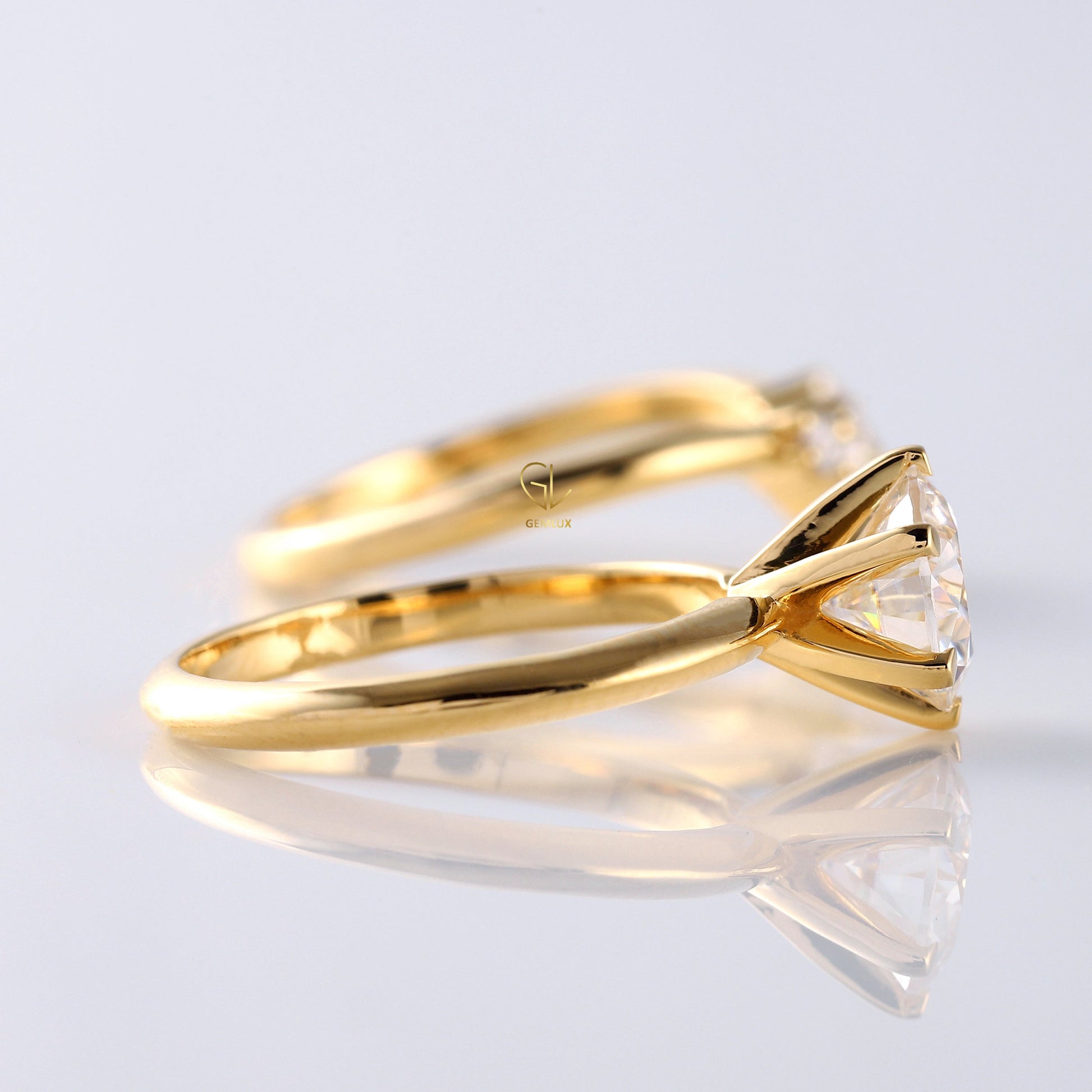 Round Cut Moissanite Diamond Solitaire Engagement Ring With Matching Curved Ring Set