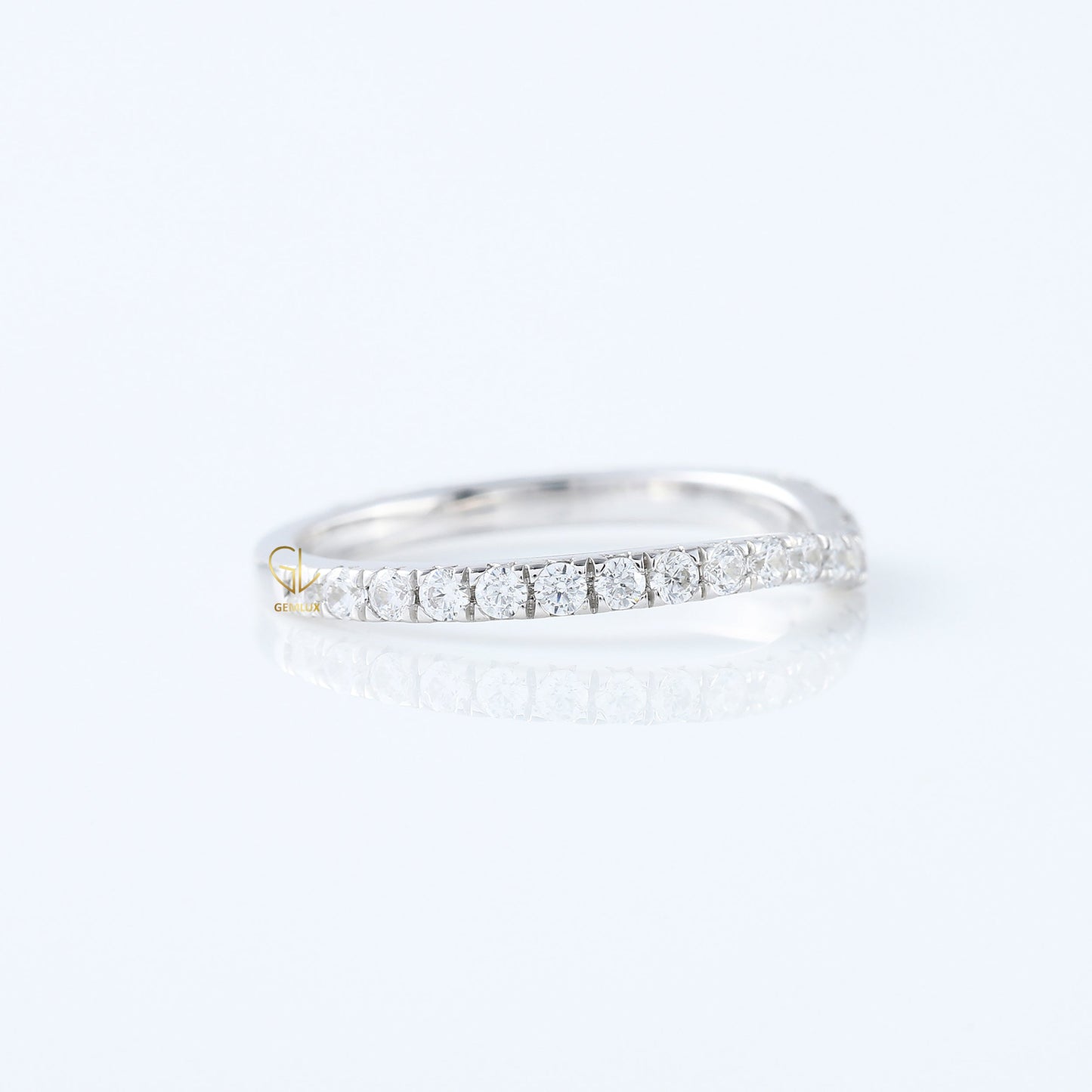 Minimalist Ring, Round Cut Lab Grown Diamond Curved Wedding Ring