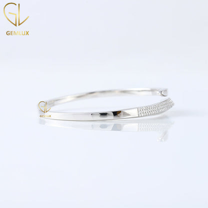Round Cut Lab Grown Diamond Bypass Bangle Bracelet For Women