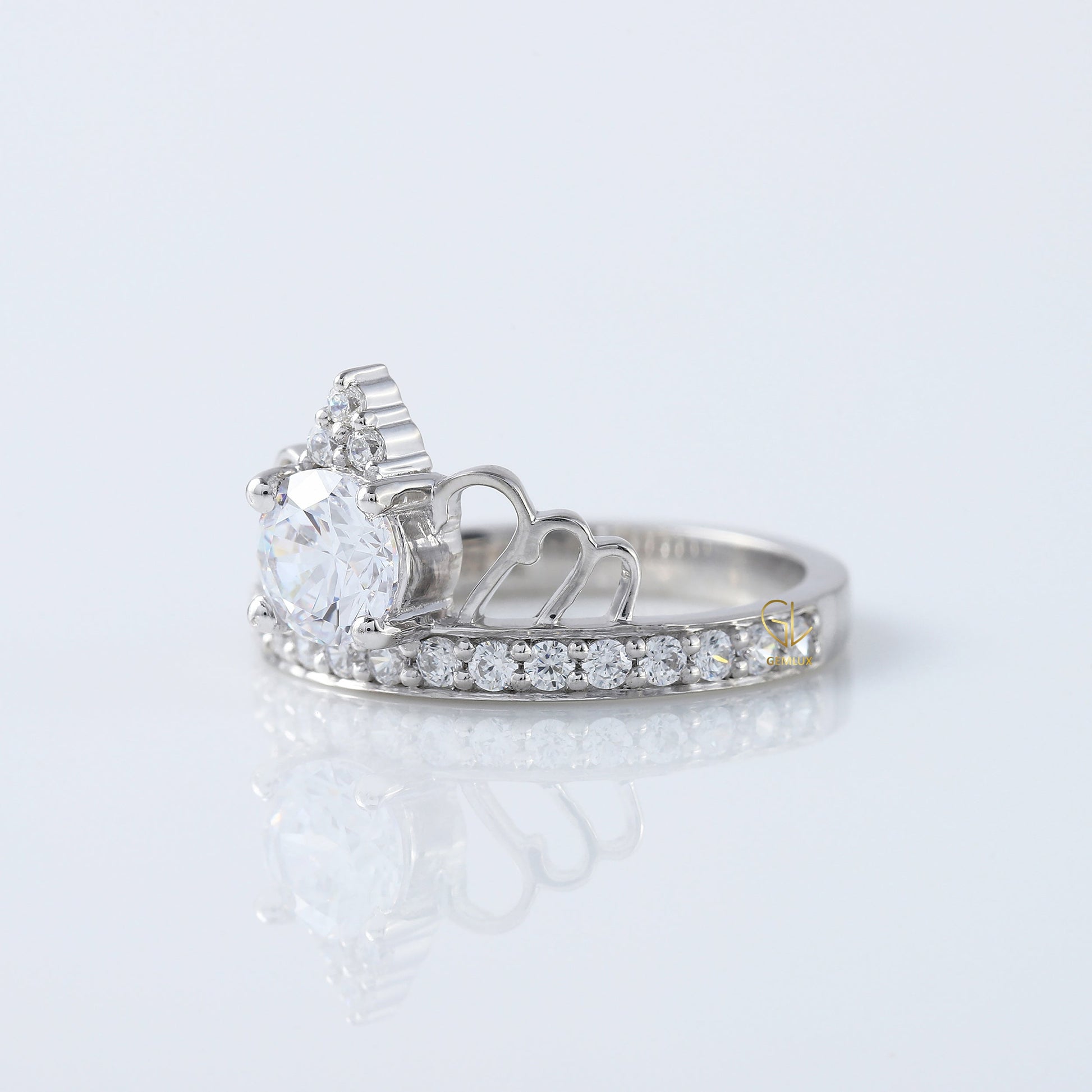 Round Cut Lab Grown Queen Crown Love Ring For Her
