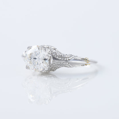 Art Deco Round Cut Moissanite Filigree Engagement Ring