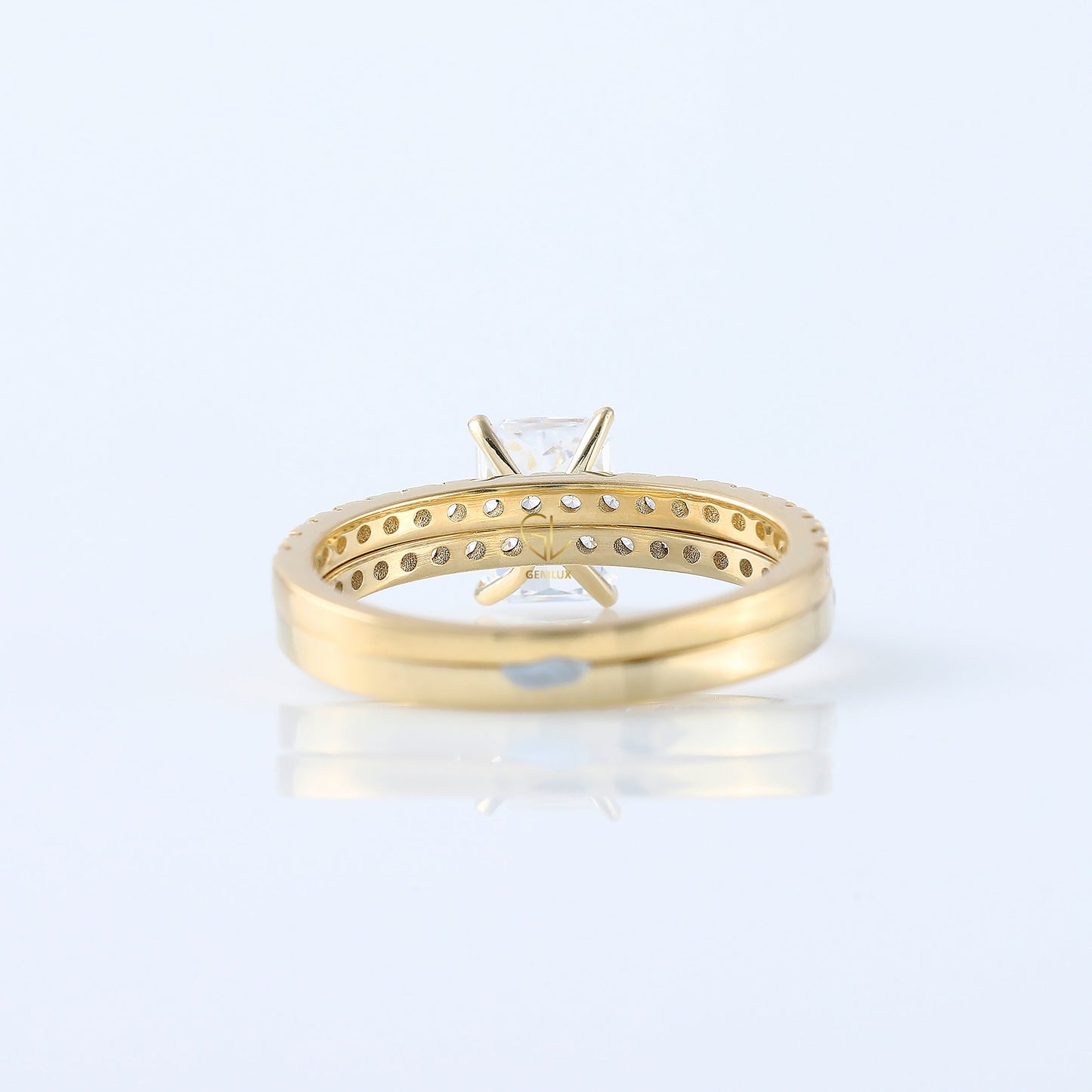 Radiant Cut Lab Grown Diamond Ring Set