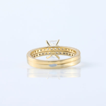 Radiant Cut Lab Grown Diamond Ring Set