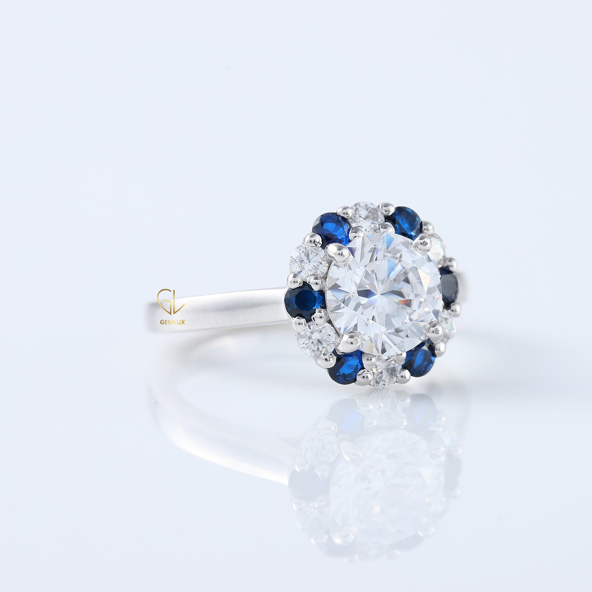 Round Cut Moissanite Halo Engagement Ring For Her