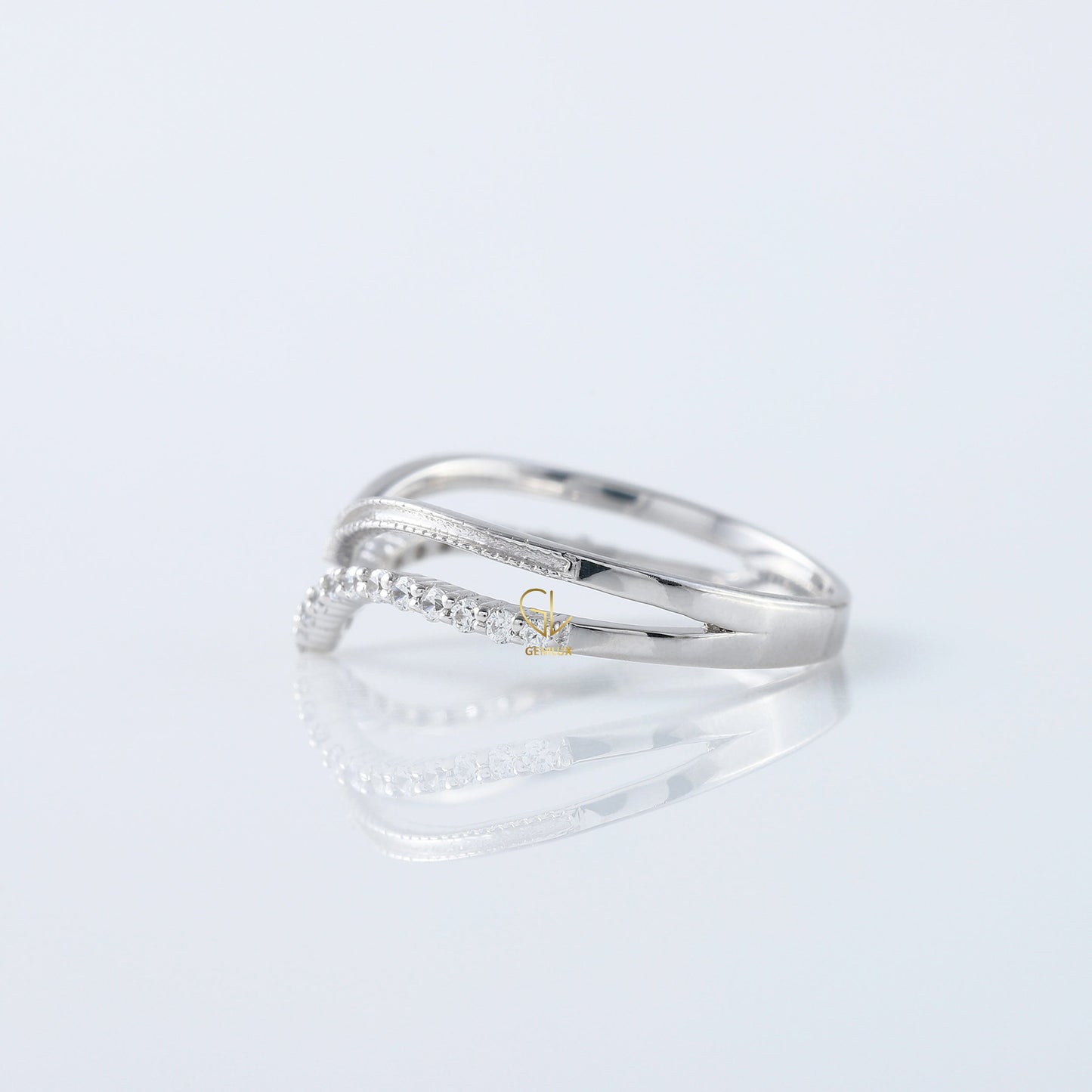 Round Cut Lab Grown Diamond Curved Wedding Band
