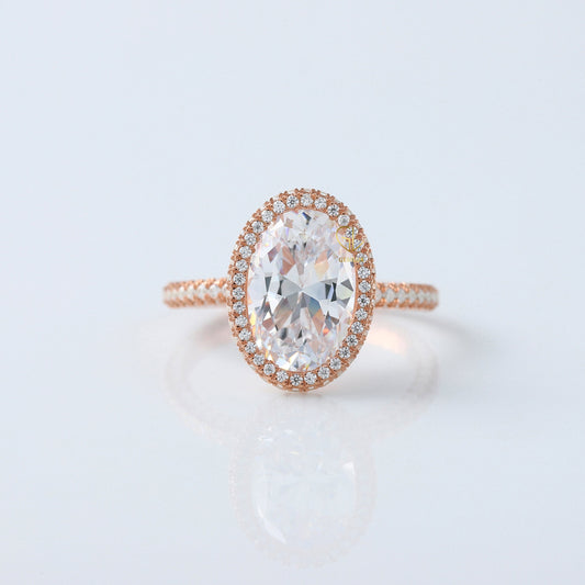 Round Cut Moissanite Diamond Hidden Halo Engagement Ring
