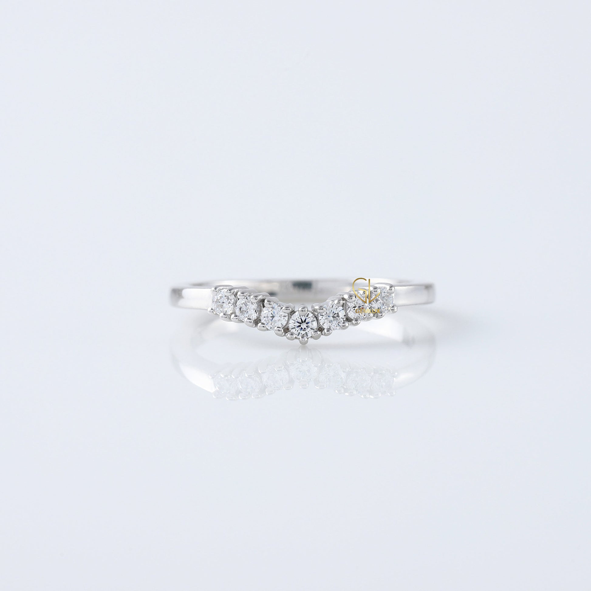 Seven Stone Round Cut Lab Grown Curved Wedding Ring