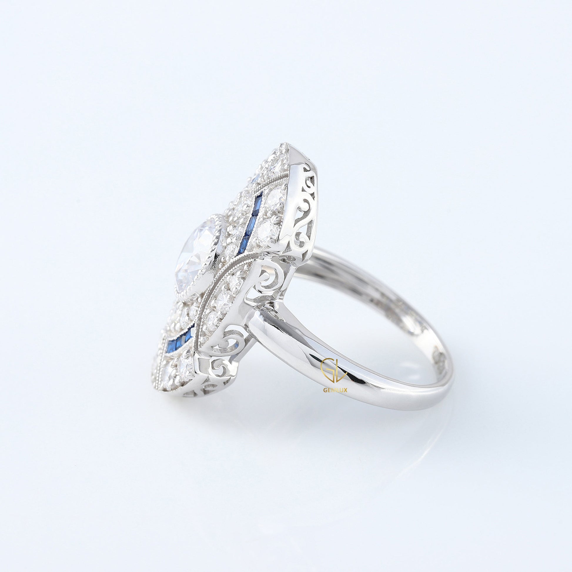 Vintage Art Deco Round Cut Lab Grown Cocktail Ring